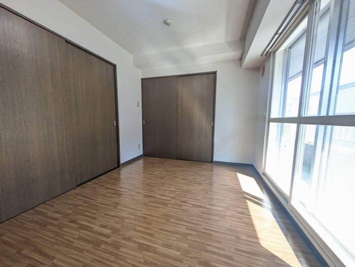 物件内観写真11　(居室)