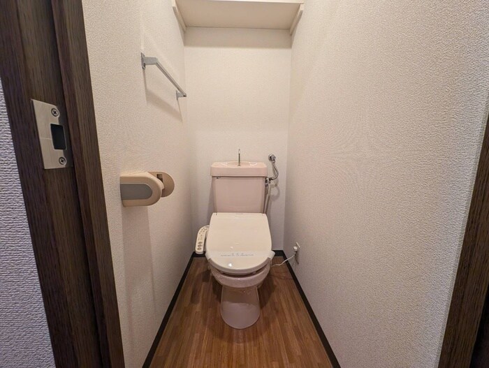 物件内観写真12　(トイレ)