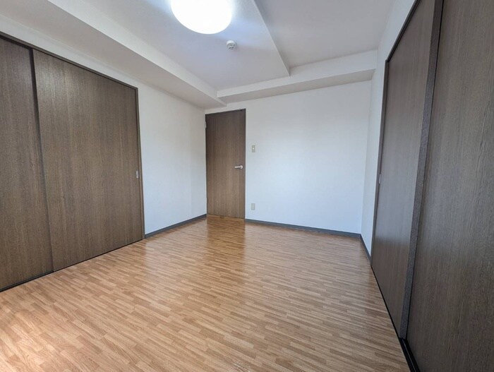 物件内観写真21　(居室)