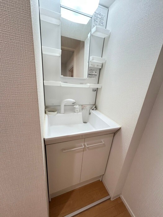 物件内観写真12　(洗面)