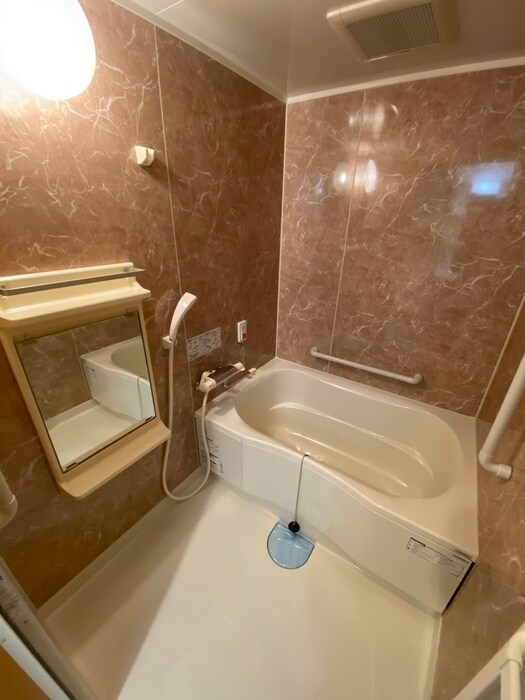 物件内観写真15　(バス／シャワールーム等)