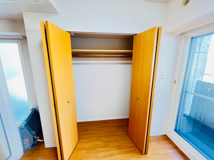 物件内観写真15　(収納)