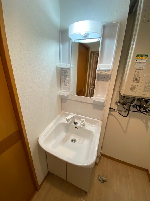 物件内観写真17　(洗面)