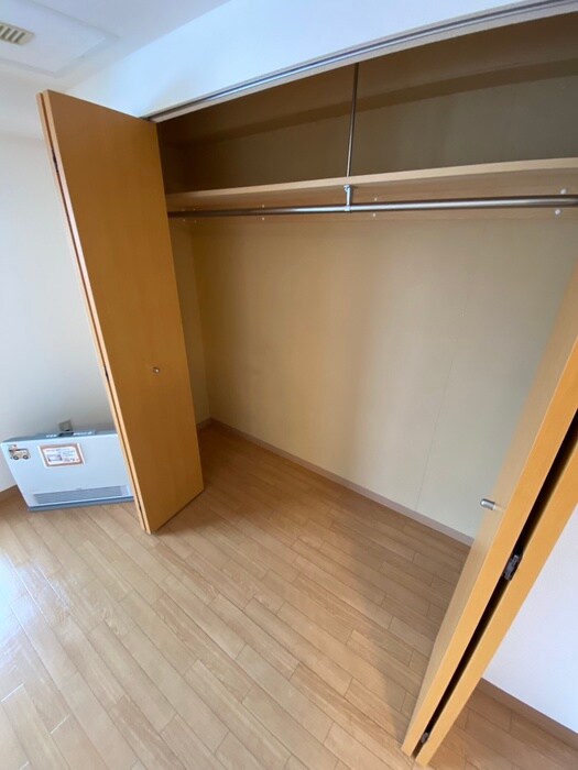物件内観写真18　(収納)