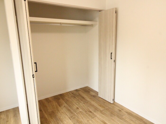 物件内観写真11　(収納)