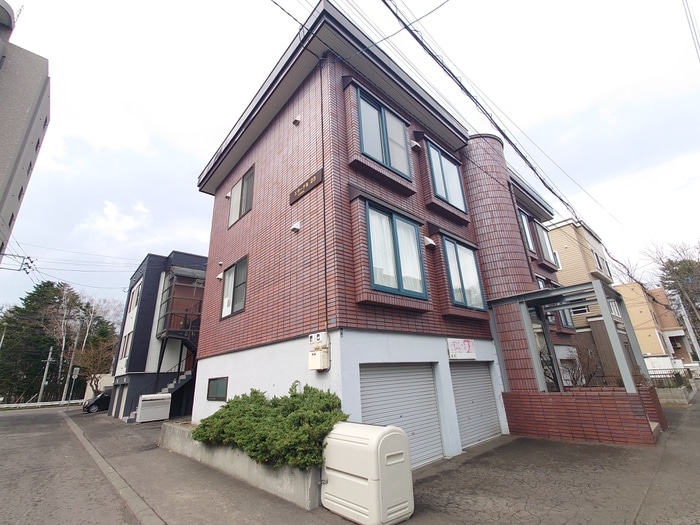 物件外観写真2　(外観写真)