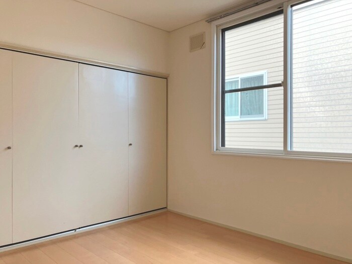 物件内観写真15　(居室)