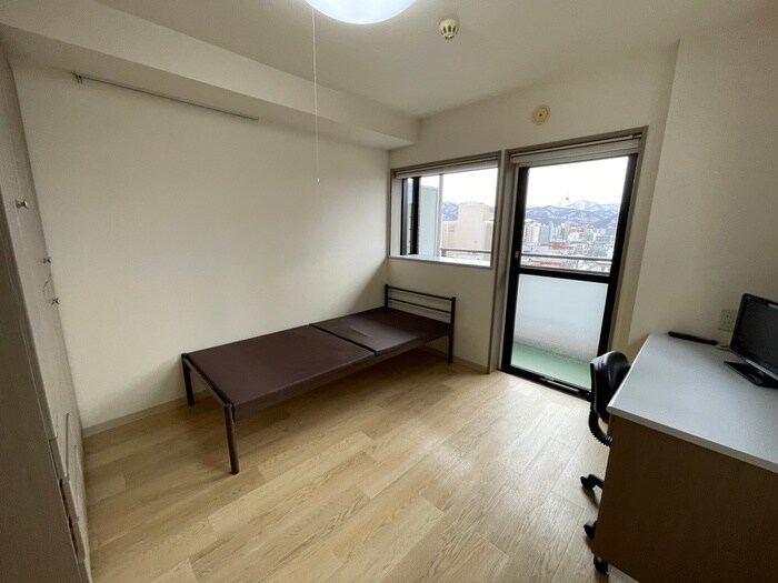 物件内観写真22　(居室)