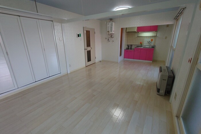 物件内観写真7　(居室)