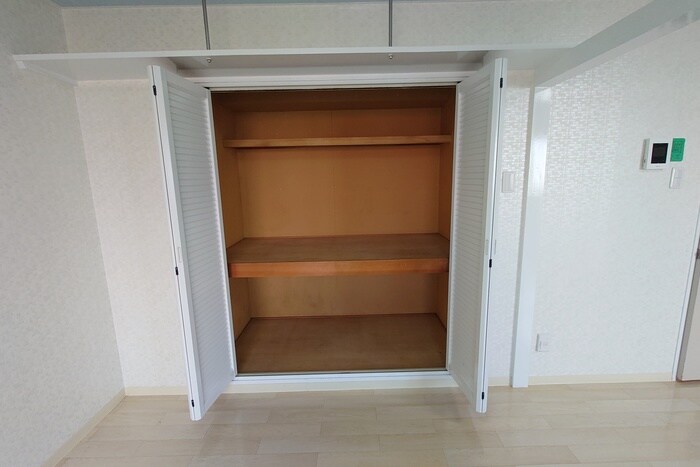 物件内観写真9　(収納)