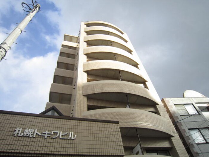 物件外観写真4　(外観写真)