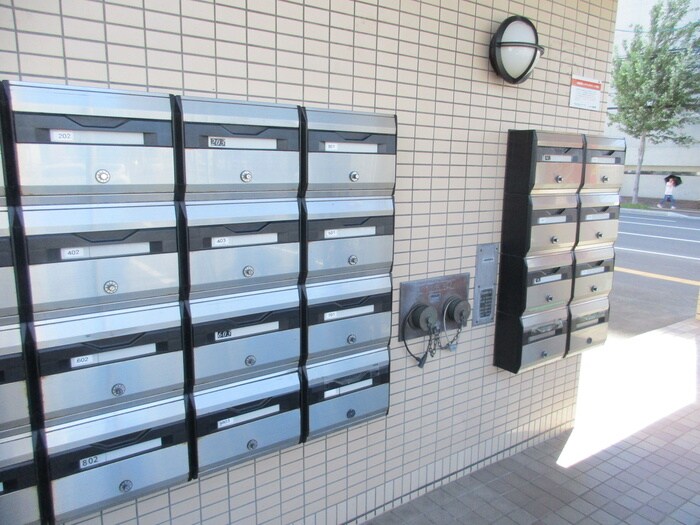 物件外観写真6　(建物設備)