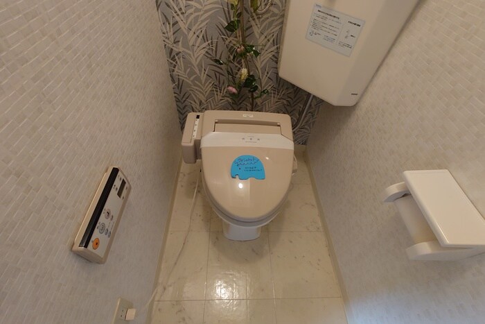 物件内観写真13　(トイレ)