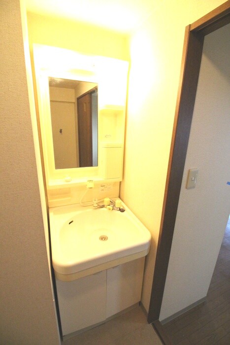 物件内観写真13　(洗面)