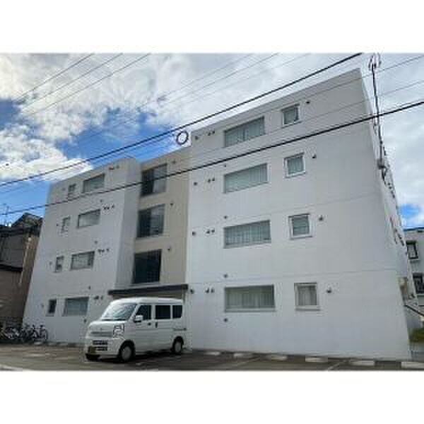 物件外観写真1　(外観写真)