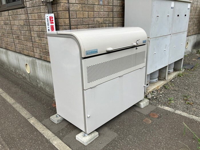 物件外観写真6　(建物設備)