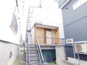 高橋アパート外観写真