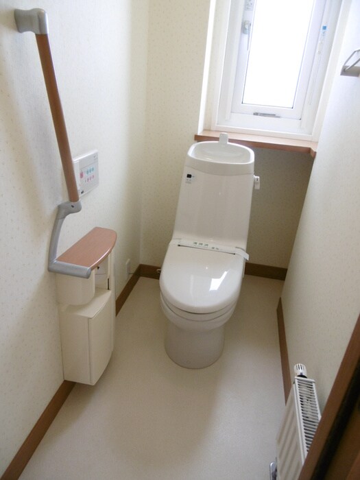 物件内観写真15　(トイレ)