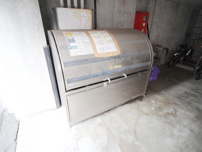 物件外観写真6　(建物設備)