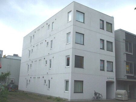 Ｓ－ＳＴＵＤＩＯ外観写真