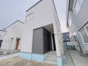 中央2-6戸建外観写真