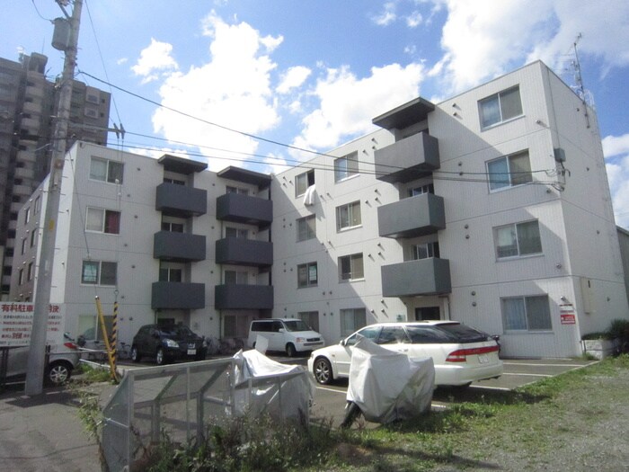 物件外観写真3　(外観写真)