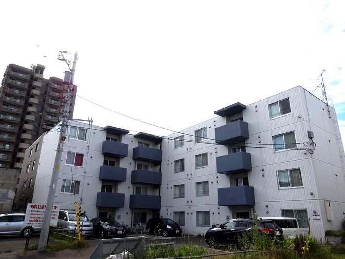 物件外観写真4　(外観写真)