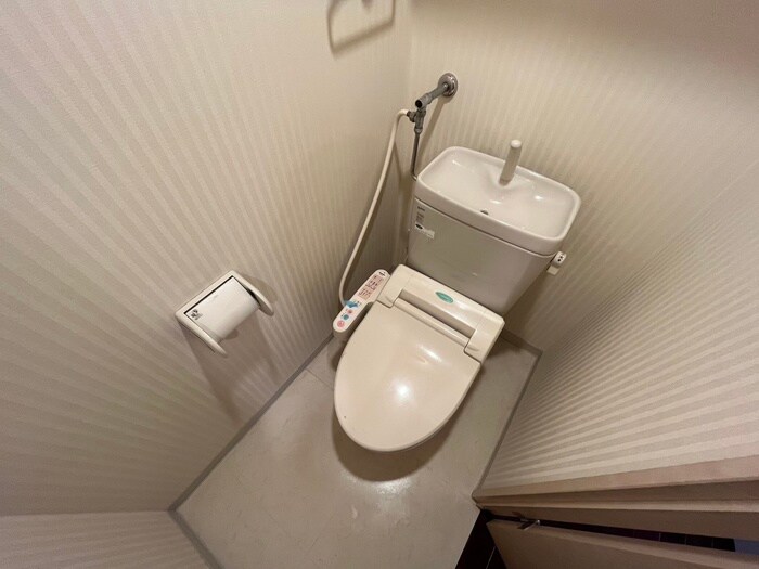 物件内観写真15　(トイレ)