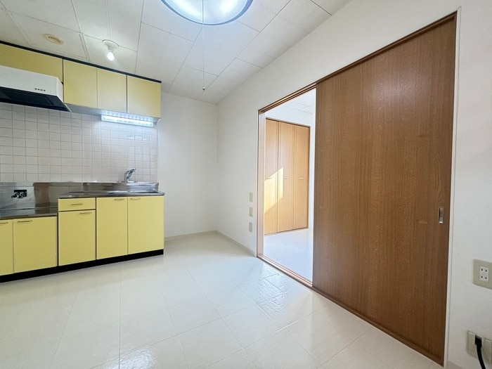 物件内観写真9　(居室)