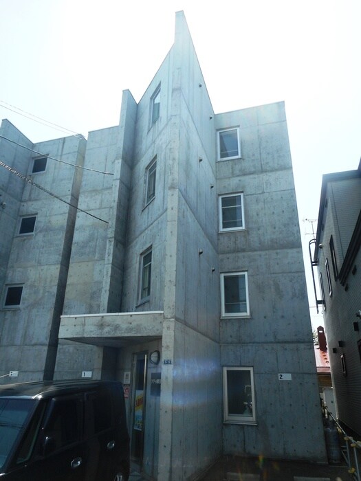 物件外観写真2　(外観写真)