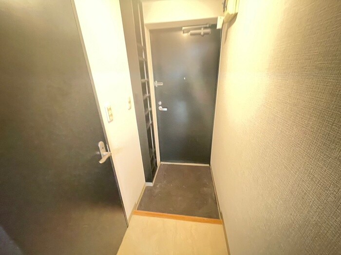 物件内観写真15　(玄関)