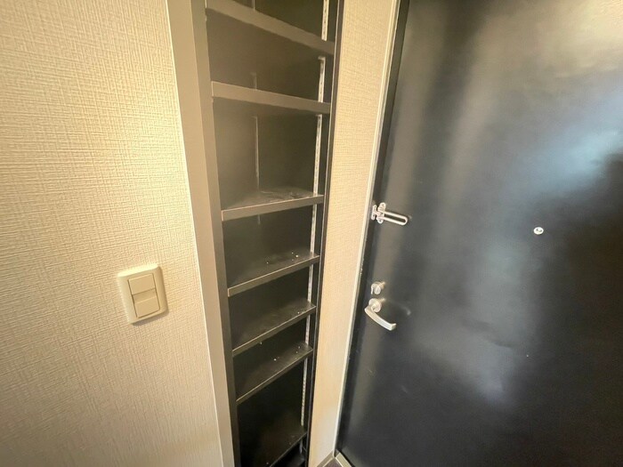 物件内観写真16　(靴箱)