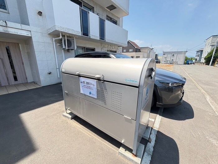 物件外観写真3　(建物設備)