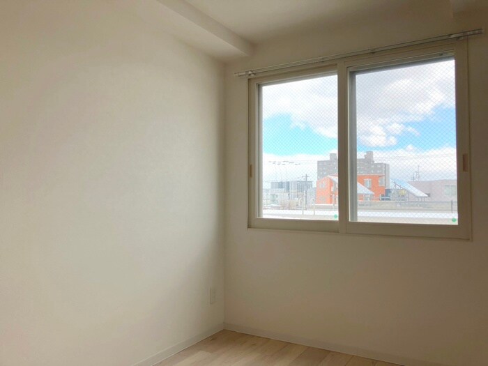 物件内観写真14　(居室)