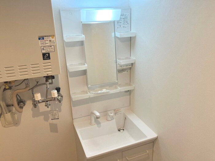 物件内観写真18　(洗面)