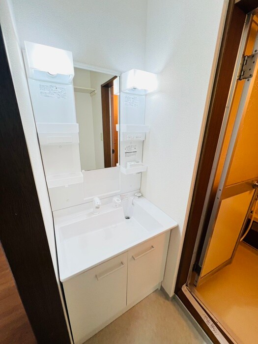 物件内観写真14　(洗面)