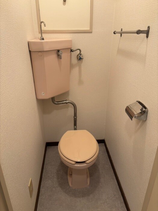 物件内観写真11　(トイレ)