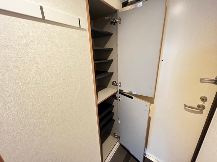 物件内観写真17　(靴箱)