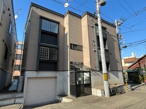 クウォリアハイツⅠ外観写真