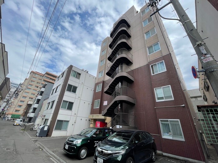 物件外観写真1　(外観写真)