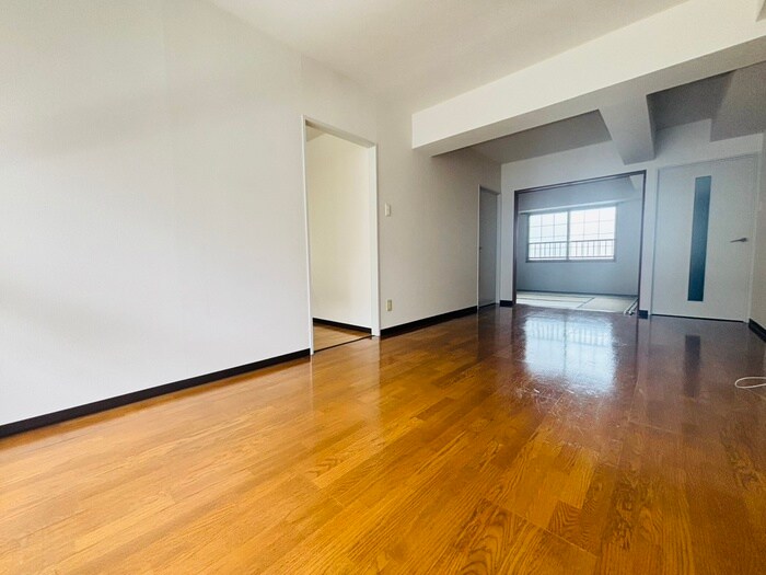 物件内観写真9　(居室)