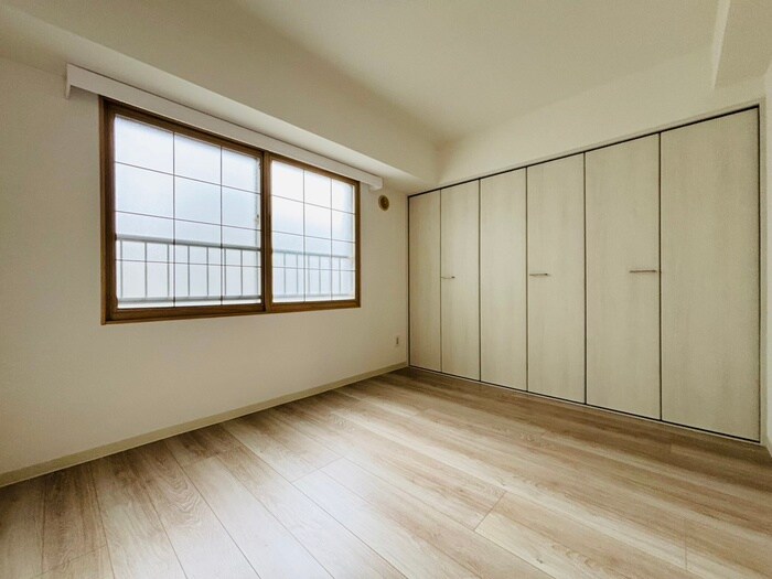 物件内観写真11　(居室)