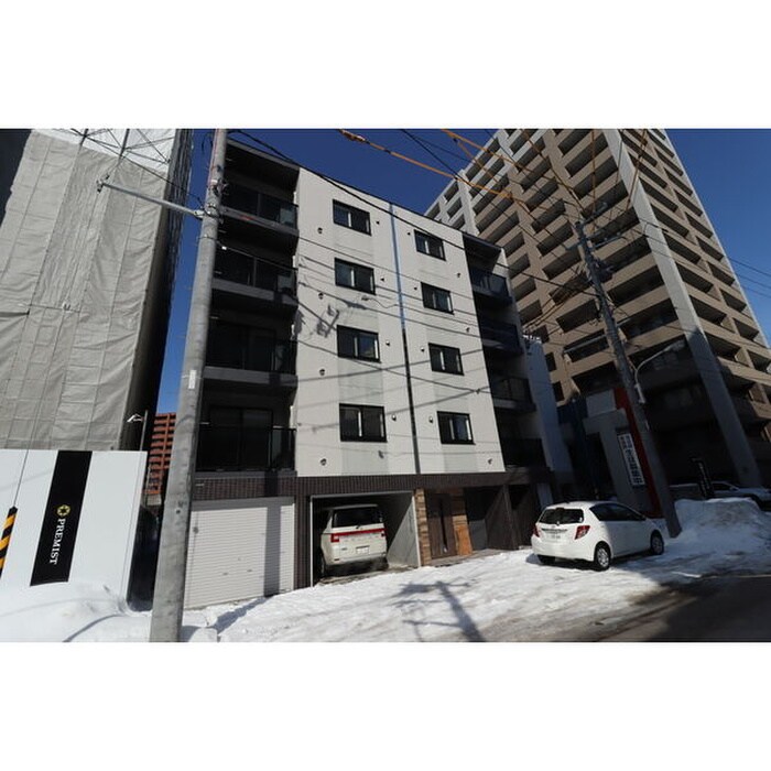 物件外観写真1　(外観写真)