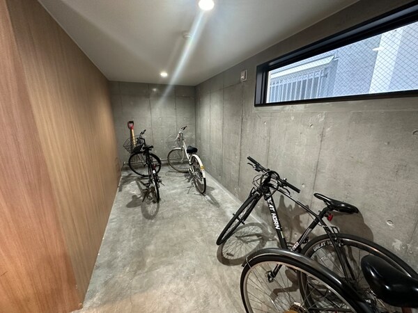 駐輪場