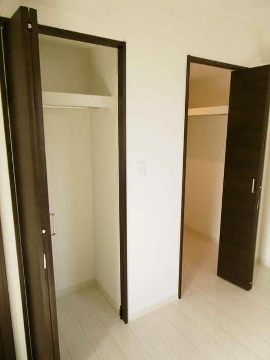 物件内観写真11　(収納)