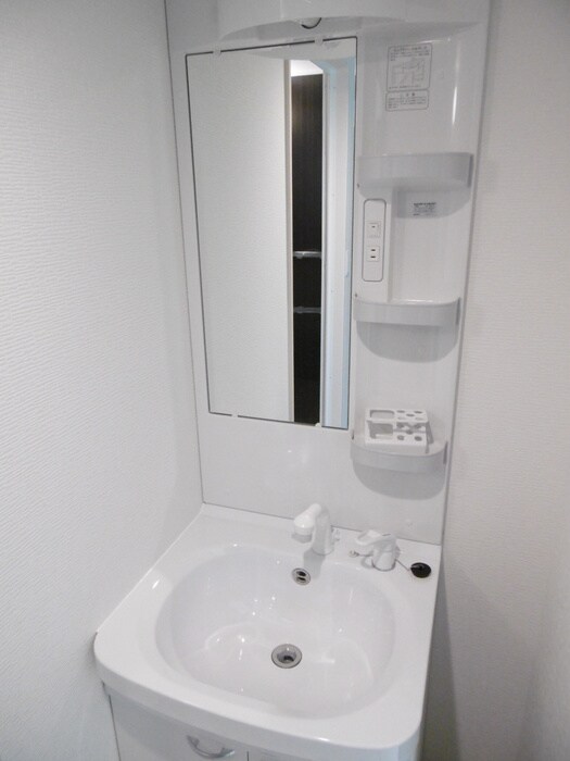 物件内観写真13　(洗面)