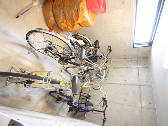 物件外観写真5　(駐輪場)