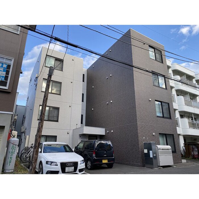 物件外観写真1　(外観写真)