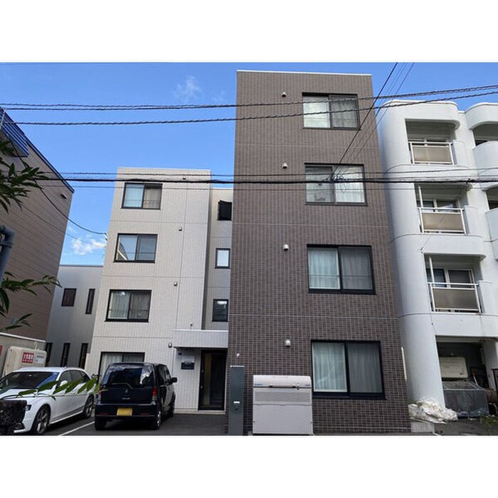 物件外観写真2　(外観写真)