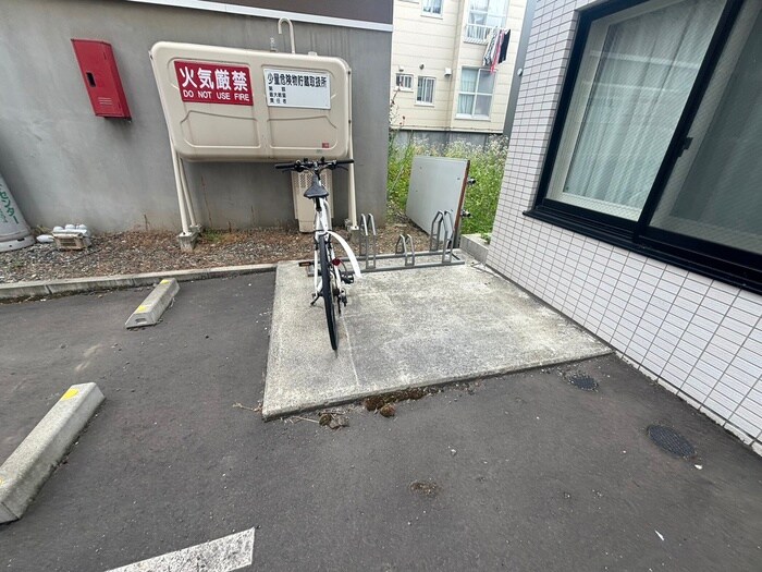 物件外観写真6　(建物設備)